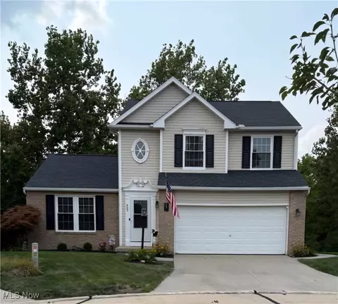 805 Hunter Ridge Dr, Streetsboro, OH 44241