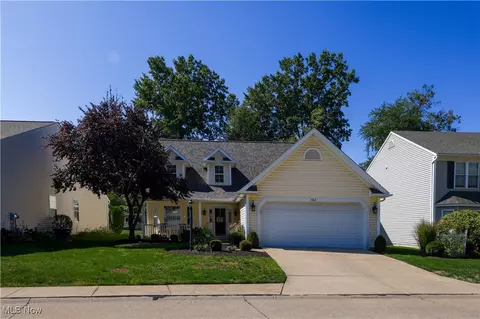 1462 Hollow Wood Lane Ln, Avon, OH 44011