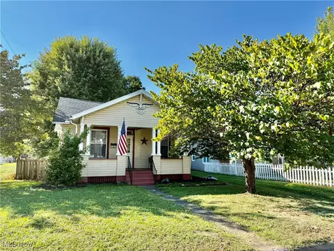 3101 Elm St, Parkersburg, WV 26104