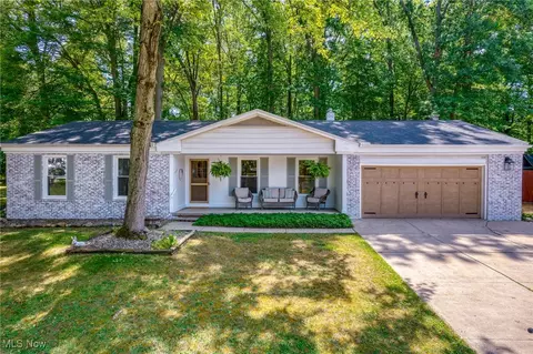 2028 Willowdale Dr, Stow, OH 44224