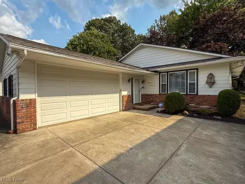 4772 Geraldine Rd, Richmond Heights, OH 44143