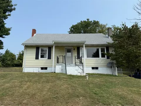 375 Hale Rd, Zanesville, OH 43701