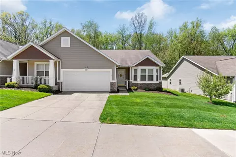 839 Bristol Dr, Akron, OH 44312