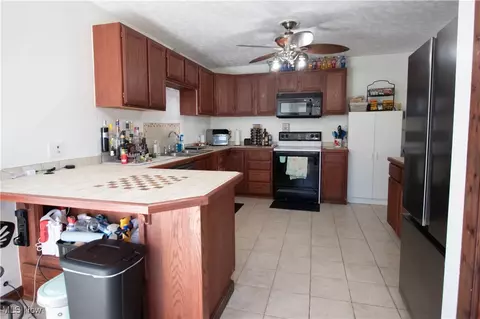 Kitchen - 1614 E 49th St, Ashtabula, OH 44004 photo 1 of 4