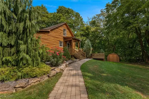 Exterior - 14 Clingan Rd, Struthers, OH 44471 photo 3 of 16