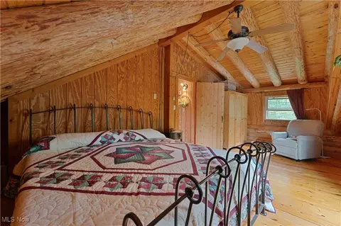 Bedroom - 14 Clingan Rd, Struthers, OH 44471 photo 5 of 6