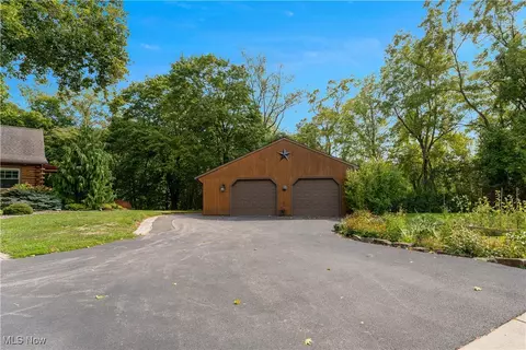 Exterior - 14 Clingan Rd, Struthers, OH 44471 photo 16 of 16