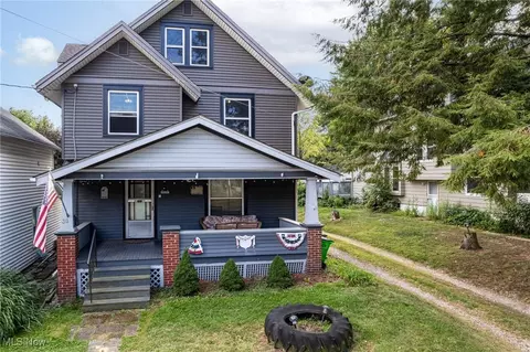 30 W Hiram St, Barberton, OH 44203