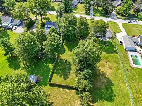 873 E Sprague Rd, Seven Hills, OH 44131 photo 9