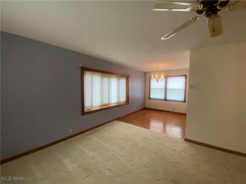 809 Norman Ave, Ashtabula, OH 44004 photo 11