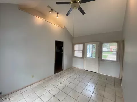 809 Norman Ave, Ashtabula, OH 44004 photo 5