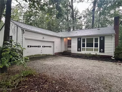 3020 Marcum Blvd, Willoughby Hills, OH 44092