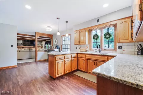 Kitchen - 7721 W Parkside Dr, Boardman, OH 44512 photo 1 of 3