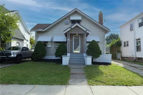 3633 W 130th St, Cleveland, OH 44111