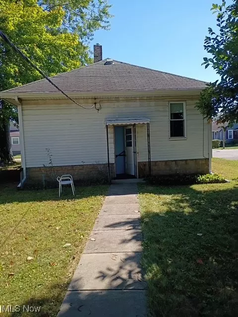  540 Mulvane St, Newcomerstown, OH 43832 photo 3