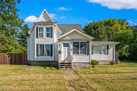 1923 W 11th St, Ashtabula, OH 44004