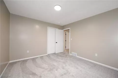 Bedroom - 2882 State Route 44, Rootstown, OH 44272 photo 5 of 7