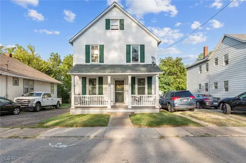 133 Hamilton Ave, Lorain, OH 44052