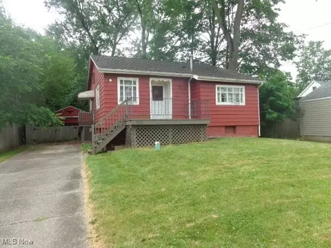 230 W Union St, Medina, OH 44256