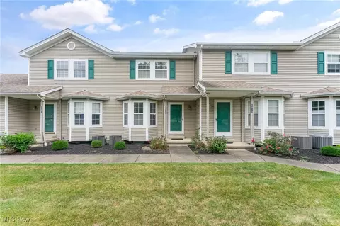 6911 Tippecanoe Rd, Canfield, OH 44406