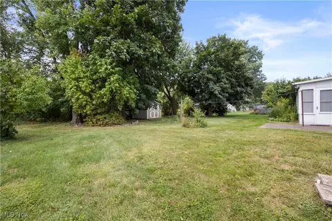 42925 Galaxy Dr, Elyria, OH 44035 photo 32