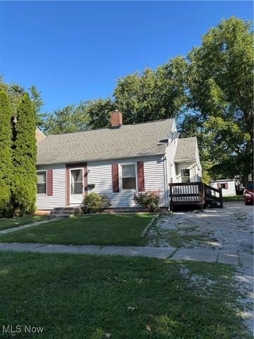1821 W 8th St, Ashtabula, OH 44004