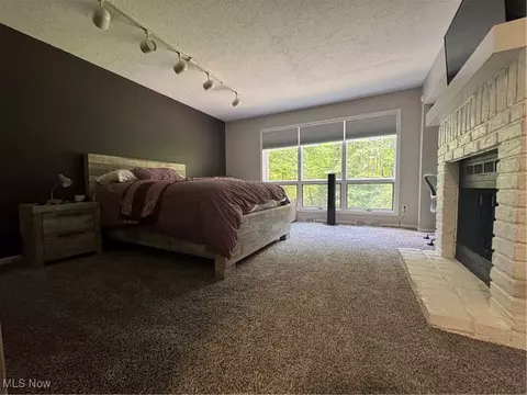 Bedroom - 4478 Devonshire Dr, Boardman, OH 44512 photo 1 of 5