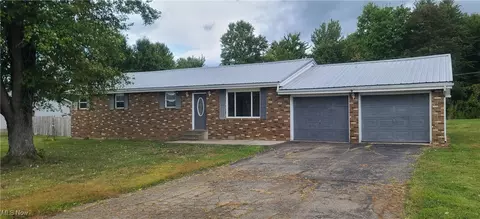 182 Gullion Ln, Waverly, OH 45690