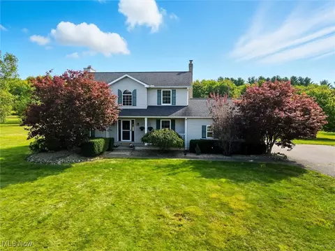 12159 Taylor Wells Rd, Chardon, OH 44024