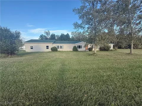 1184 Section Line Road 30, Bellevue, OH 44811