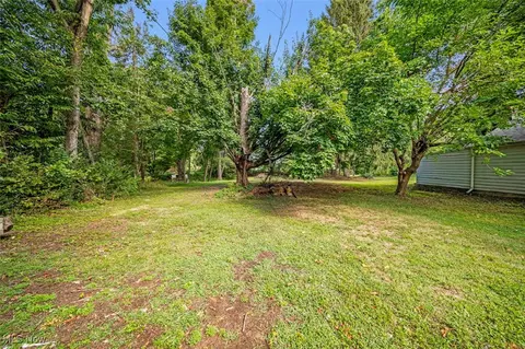 8341 Nowlen St, Mentor, OH 44060 photo 25