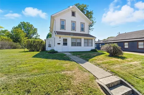 1026 E 16th St, Ashtabula, OH 44004 photo 1