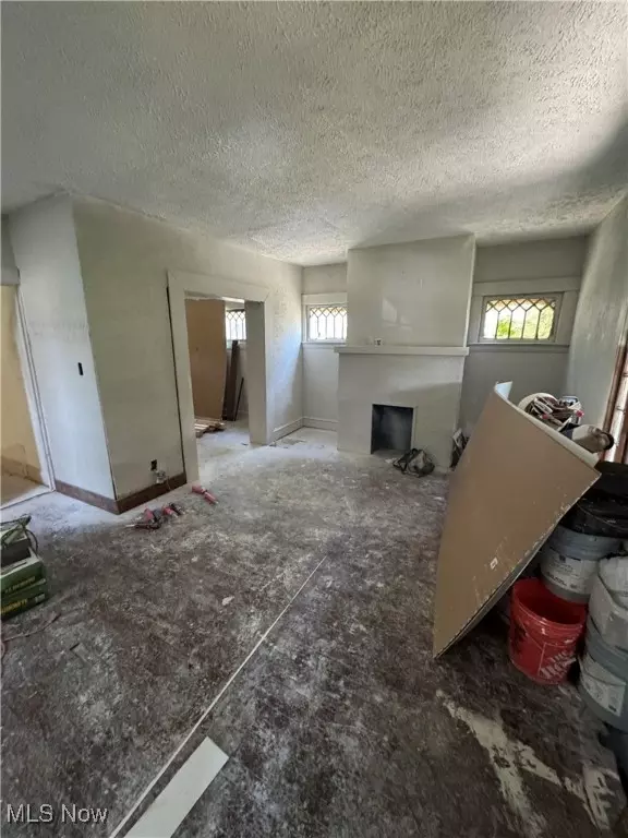 Living - 512 Eddy Rd, Cleveland, OH 44108 photo 2 of 2