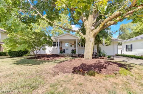 612 Chestnut St, Minerva, OH 44657