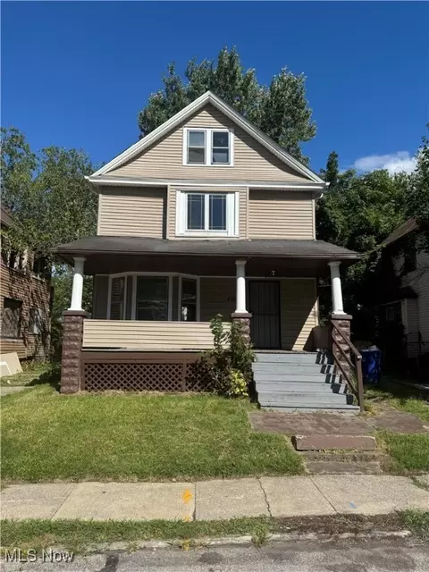4127 E 100th St, Cleveland, OH 44105