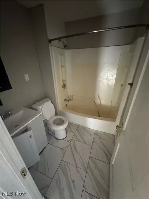 4127 E 100th St, Cleveland, OH 44105 photo 6