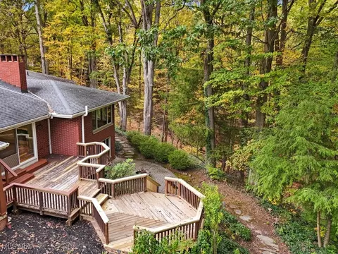 8304 Montello Rd, Independence, OH 44131 photo 34