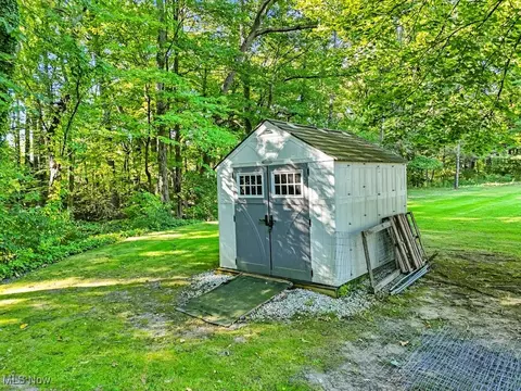 8304 Montello Rd, Independence, OH 44131 photo 35