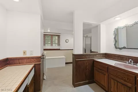 8304 Montello Rd, Independence, OH 44131 photo 18