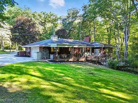 8304 Montello Rd, Independence, OH 44131 photo 32