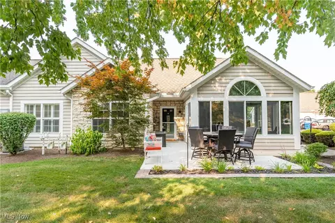 538 Morningstar Dr, Tallmadge, OH 44278