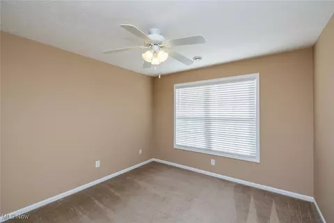 237 Kansas Ave, Elyria, OH 44035 photo 37