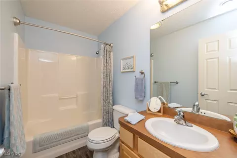237 Kansas Ave, Elyria, OH 44035 photo 36
