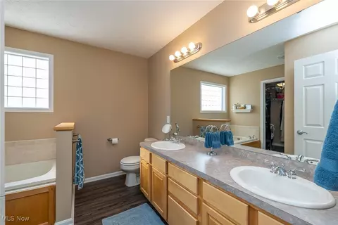 237 Kansas Ave, Elyria, OH 44035 photo 25