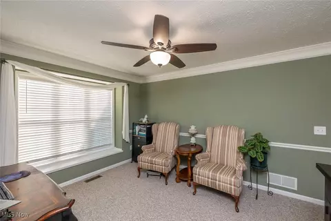 237 Kansas Ave, Elyria, OH 44035 photo 5