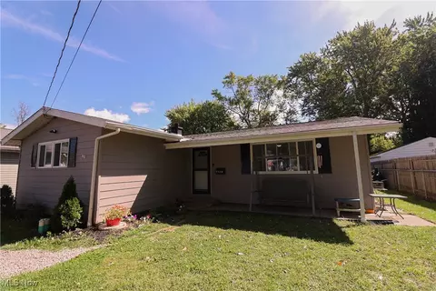 1128 Myrtle Ave, Ashtabula, OH 44004