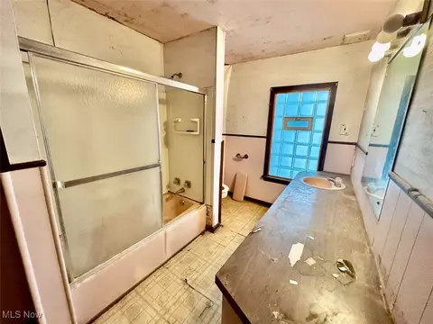 218 E Oak St, Kent, OH 44240 photo 13