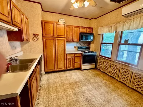218 E Oak St, Kent, OH 44240 photo 18