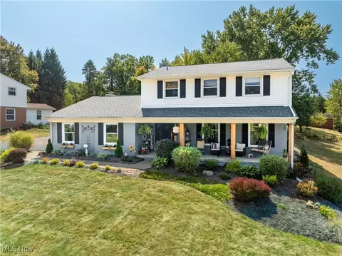 4313 Skycrest Dr NW, Canton, OH 44718