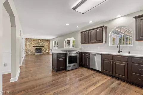 Kitchen - 33 Silos, Williamstown, WV 26187 photo 1 of 3